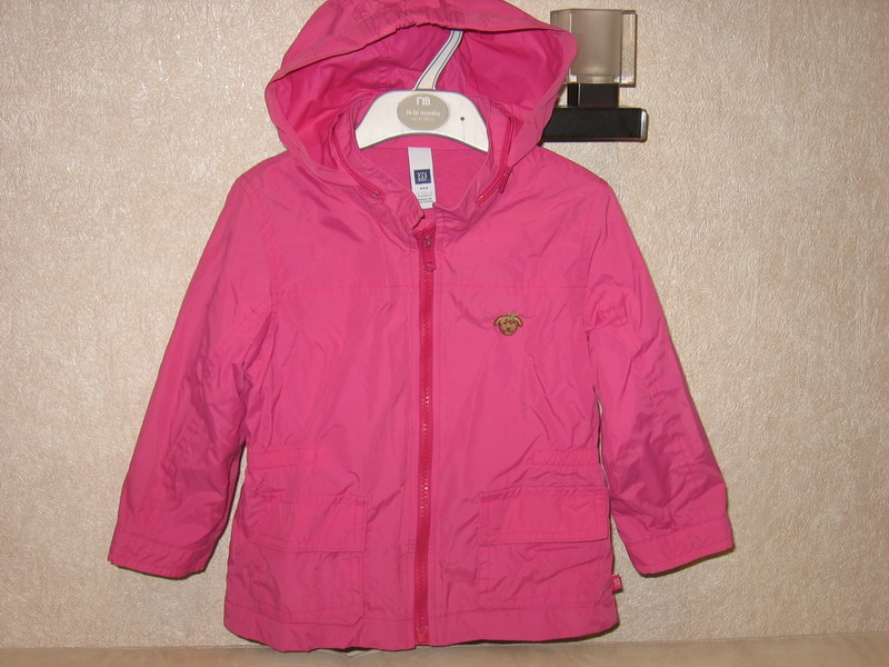 Ветровка GAP на х/б подкладке д/д 92-98, 300р.. 