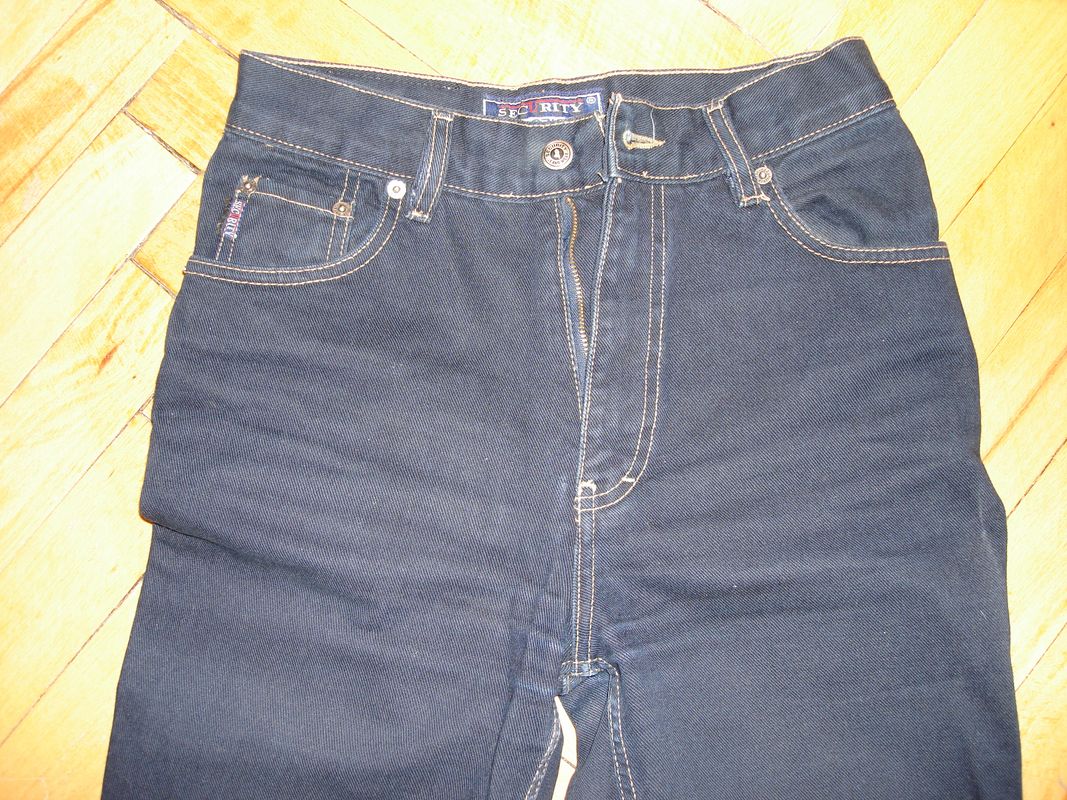 джинсы. брючки