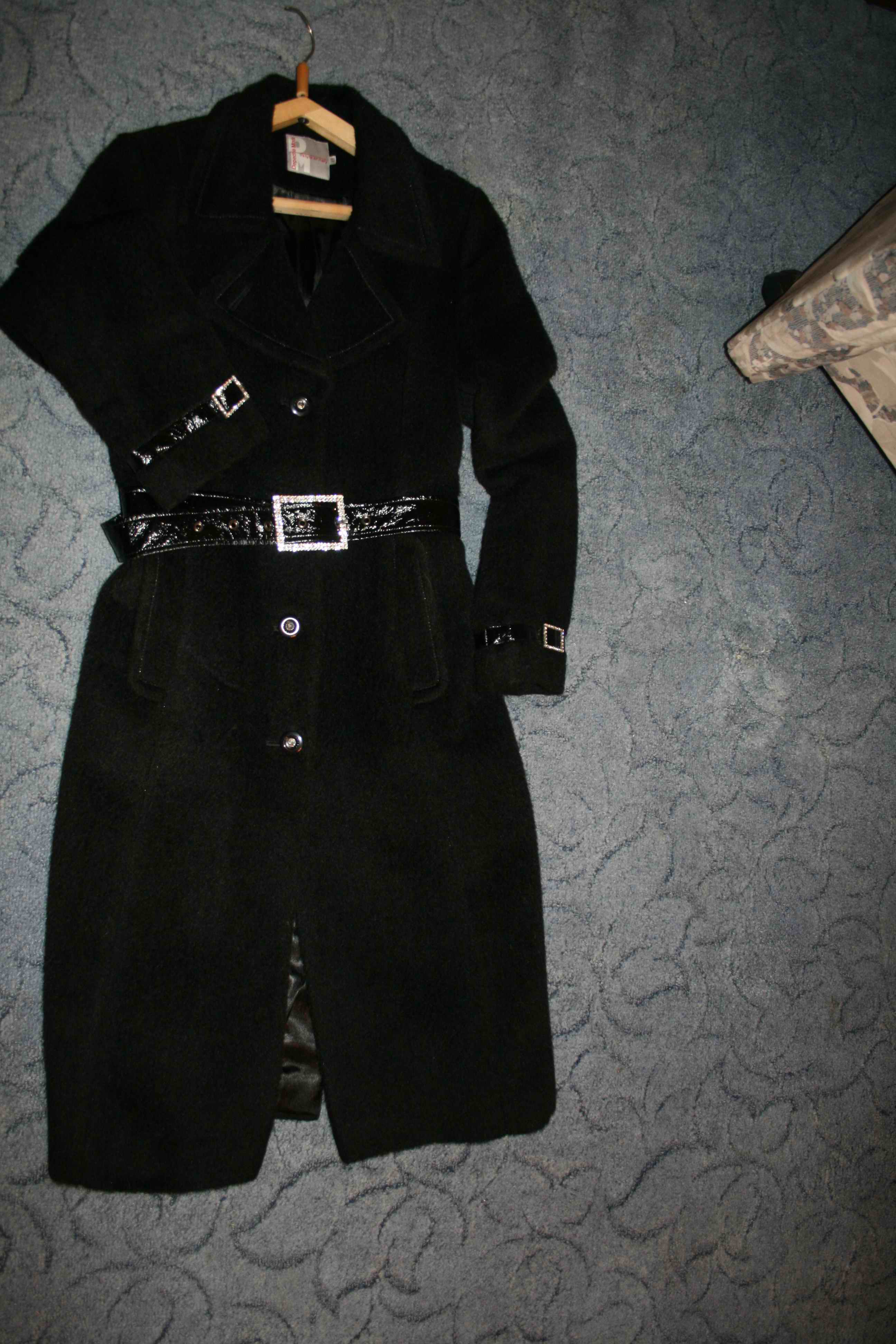 пальто-Депеш мод, 46 р-700р. пристрой б\у