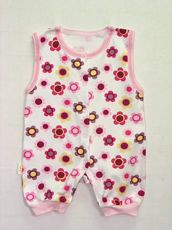 новорожденка