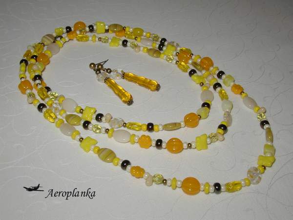 'В бананово-лимонном Сингапуре...'. Превью