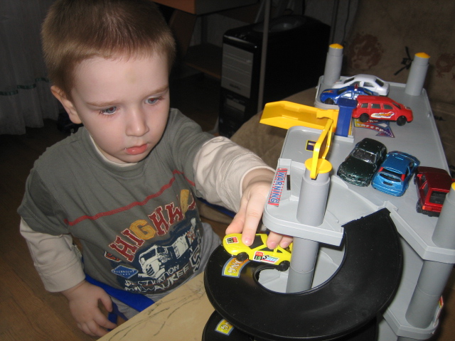 Артем 3 года. Детки