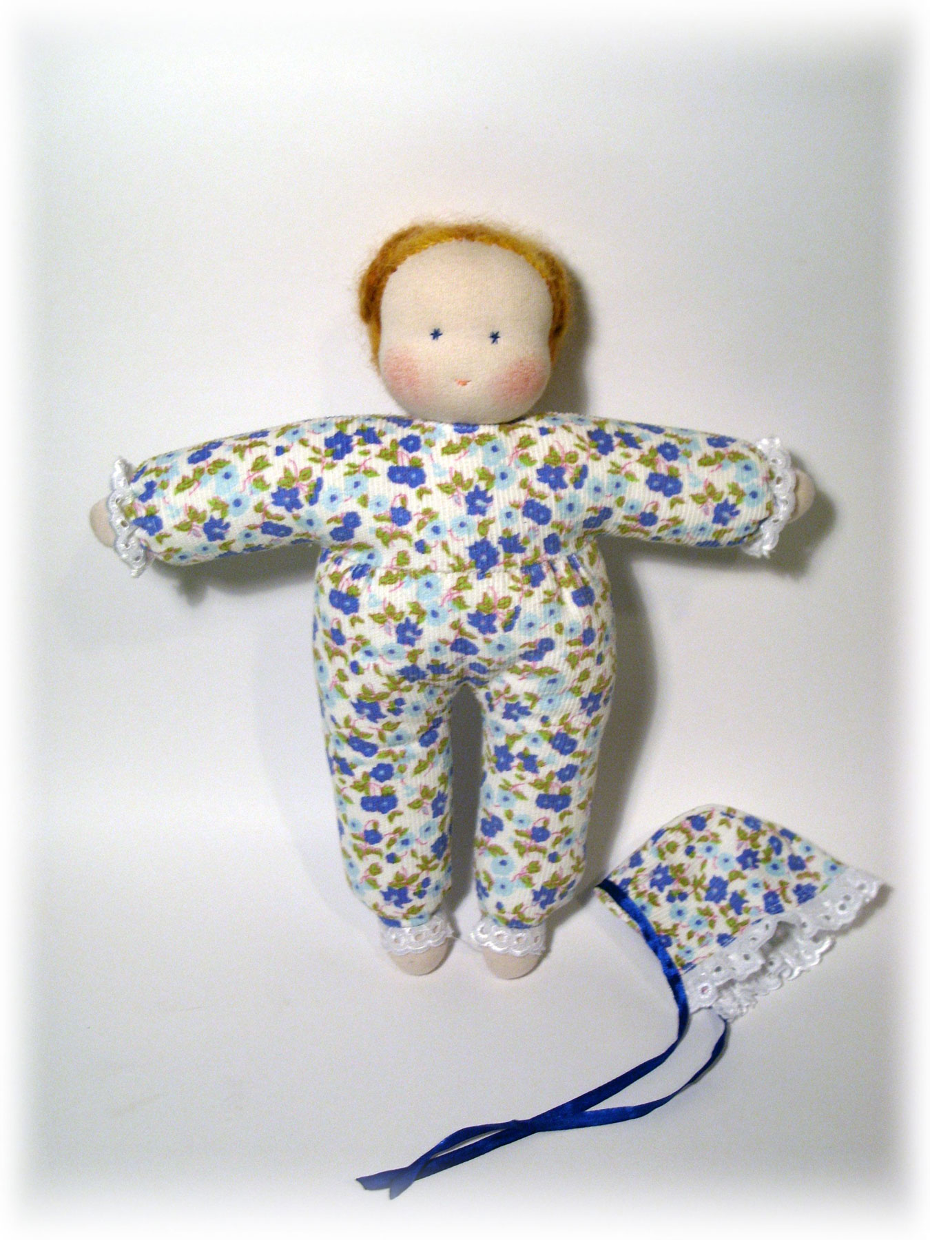 Почти фарфоровая.... Вальдорфские куклы