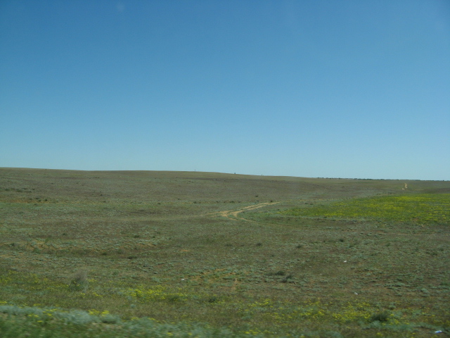 И еще. Классно ехать под 'Кино' и Enya. Астрахань