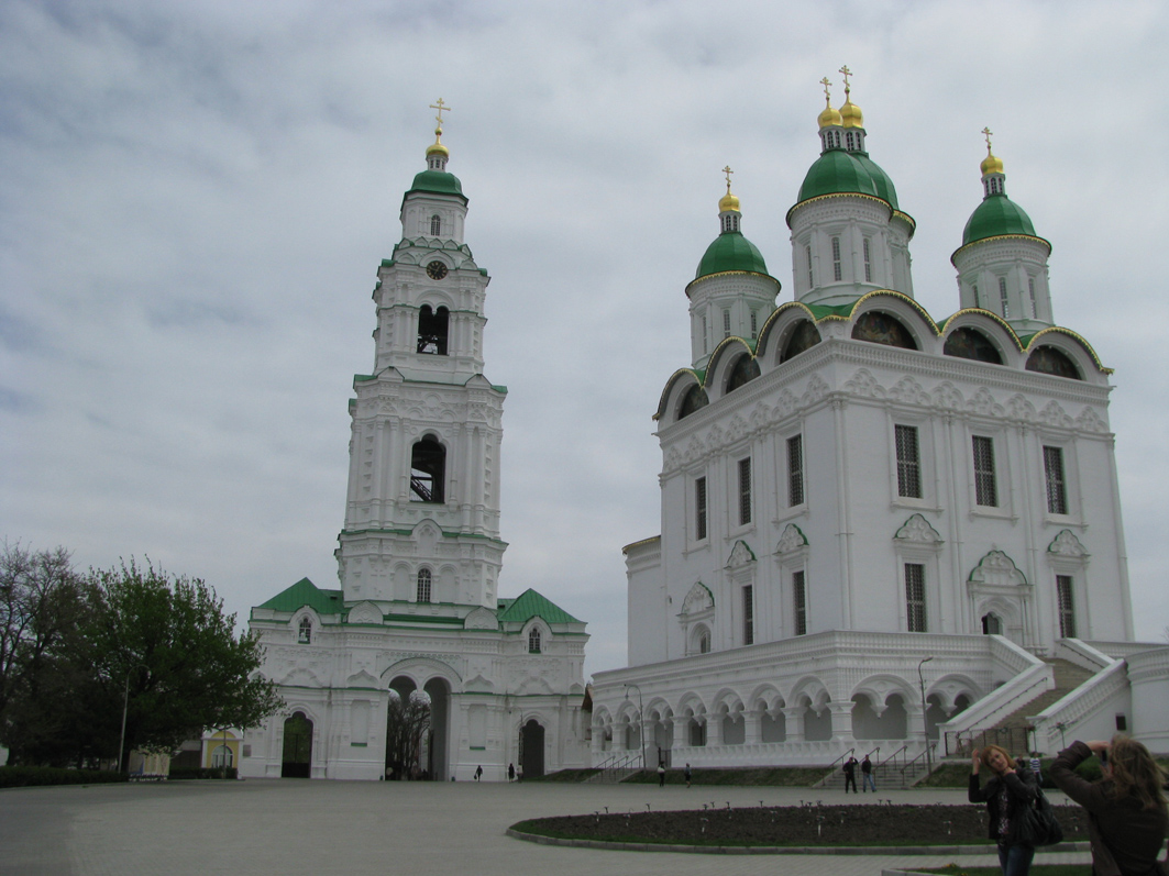 Астраханский кремль. Свежеотреставрированная часть.. Астрахань