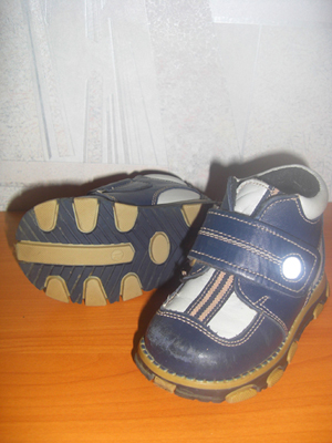 Ботиночки р-р 21. ПРОДАМ (детское) б/у