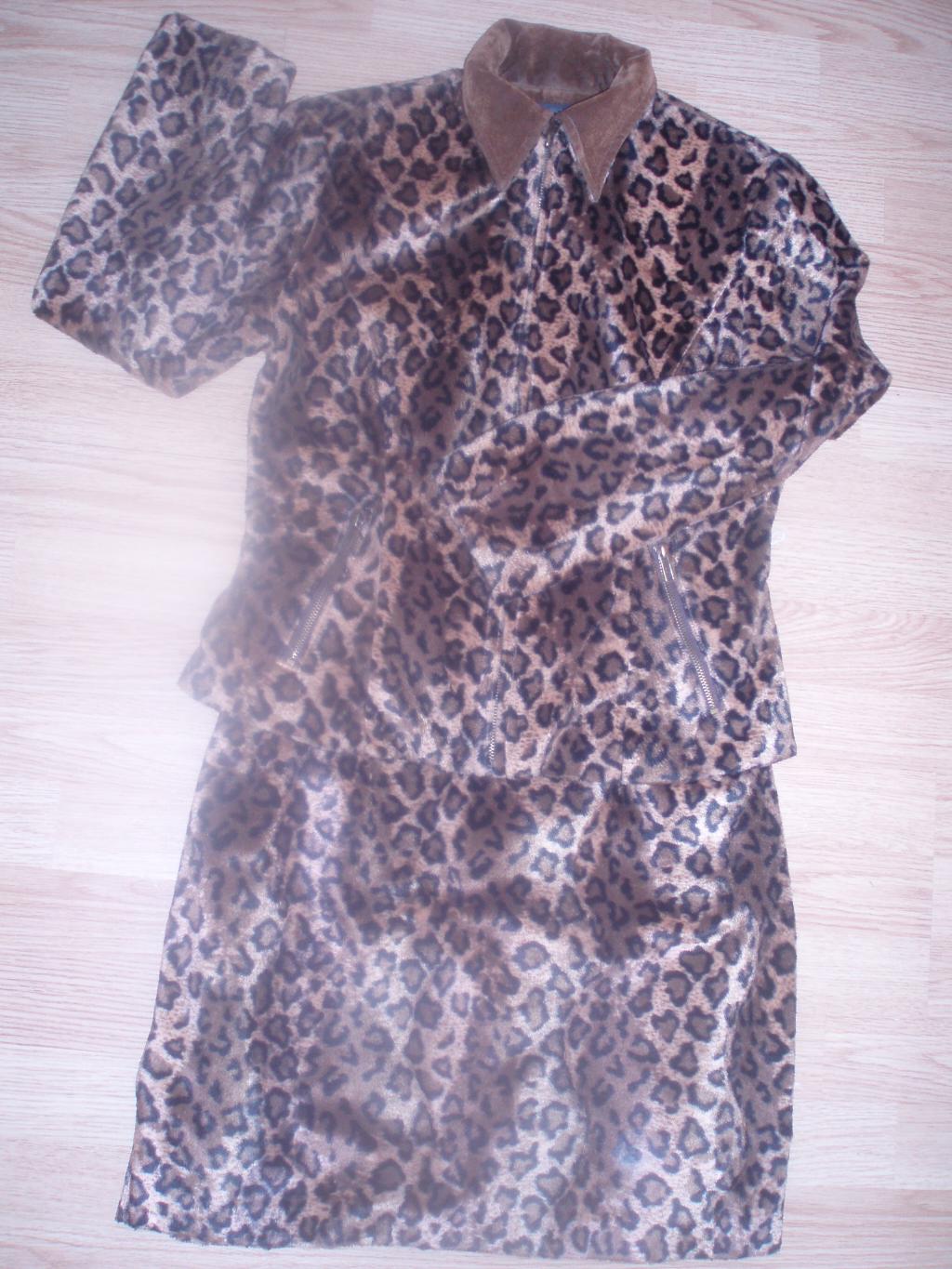 Костюм. Женсие вещи