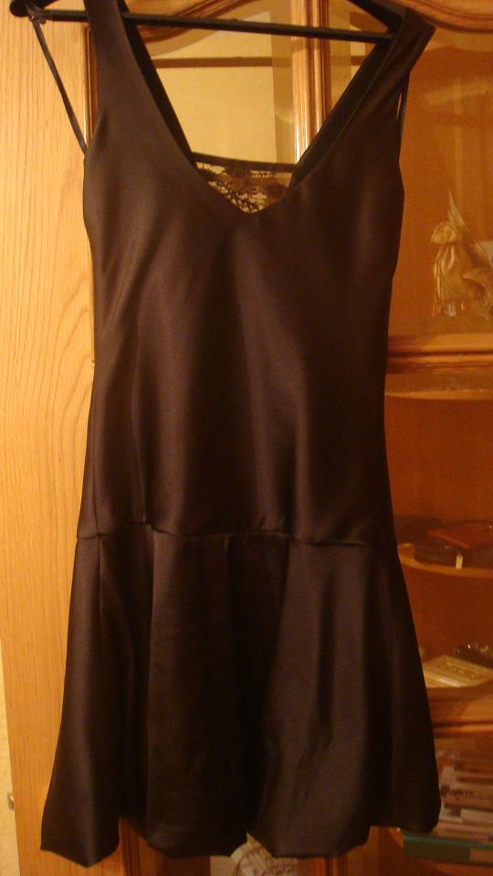 платье(сзади). вещи на продажу