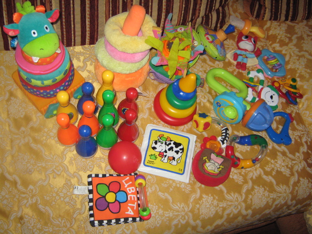 игрушки. детское