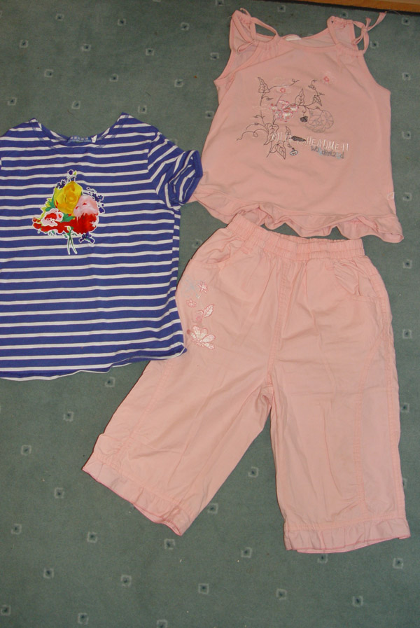 Футболка и костюм. На продажу д/д и д/м