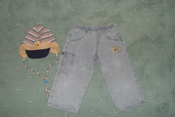 Шапка + джинсы. На продажу д/д и д/м