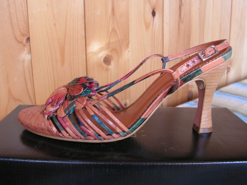 Босоножки на 38 р 860р. Обувь 