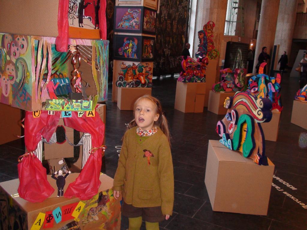 Третьяковская галерея. В фойе. НГ 2010