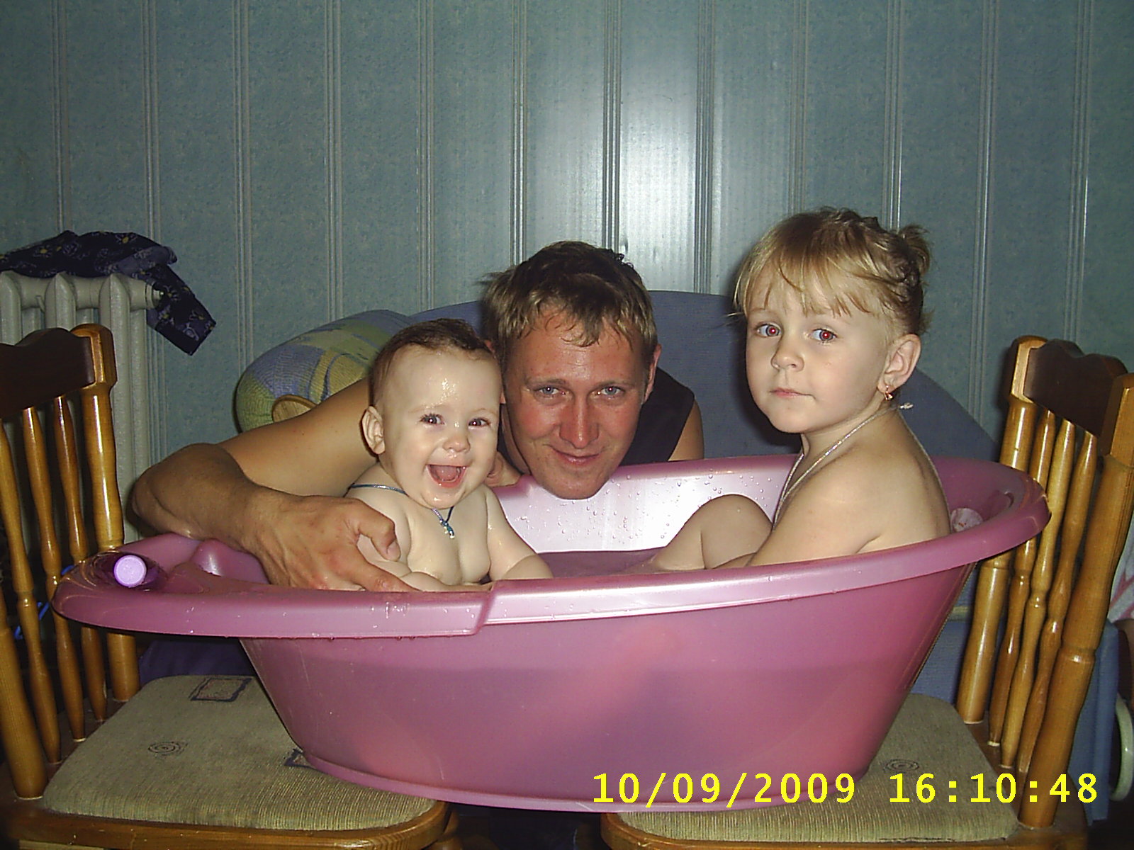как купаться в бани голыми с детьми фото 12
