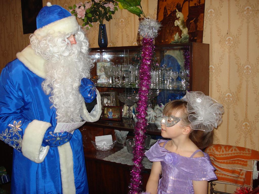 Дед Мороз и Альбинка. Новый год 