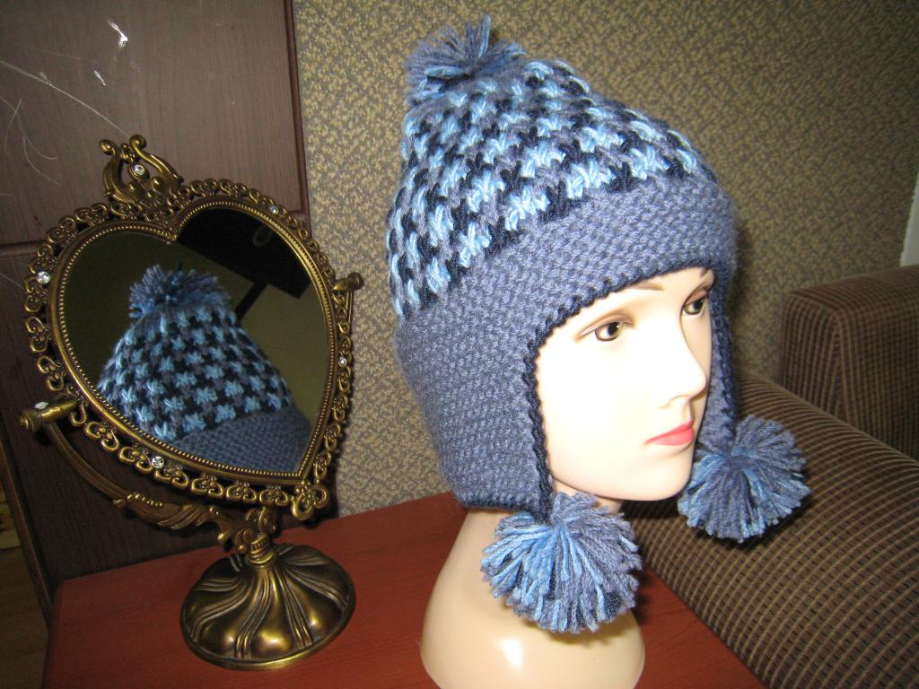 Шапочка с ушками. Головные уборы осенне -зимнего сезона