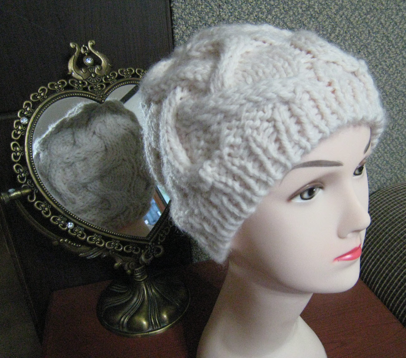 Шапка плетёнка. Головные уборы осенне -зимнего сезона