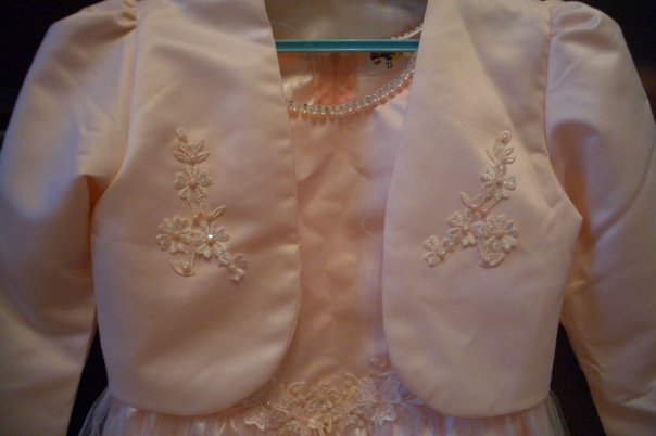 Нарядное платье р. 6-7 лет