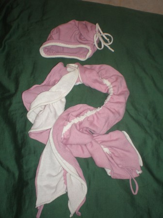 Шалуны осень в идеале р.55   400=. Шапки,комплекты,шарфы и перчатки