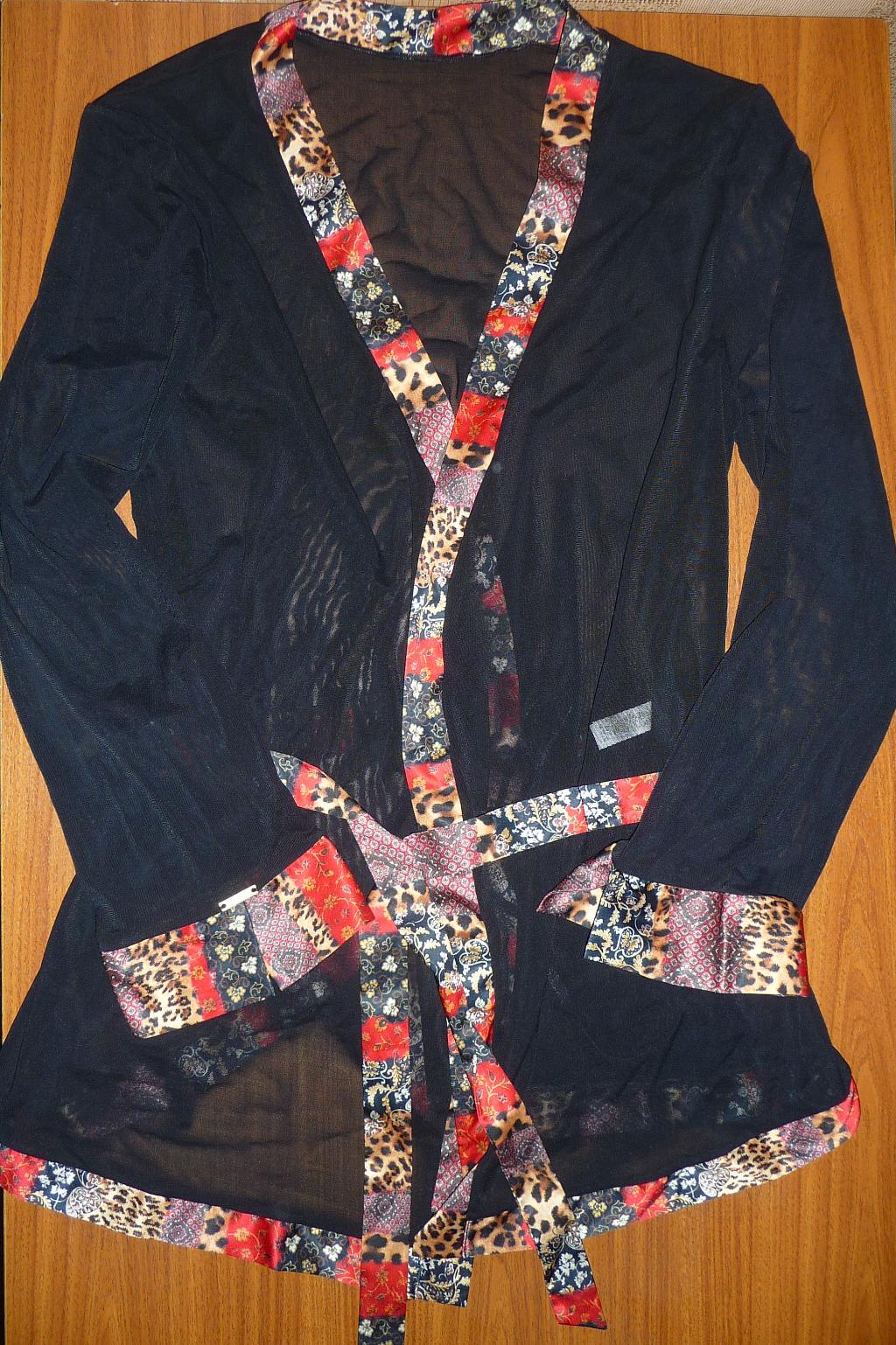 Новый дорогой комплект из Италии . Женское