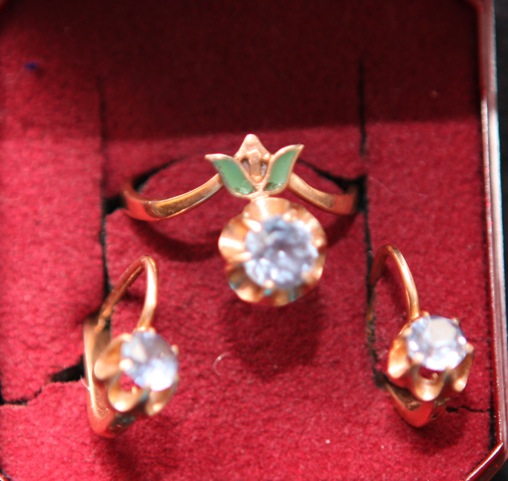 Комплект золото 585. ЭКСКЛЮЗИВ