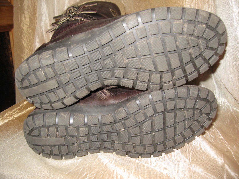 ДЕВИЧЬЕ-ОБУВЬ б/у