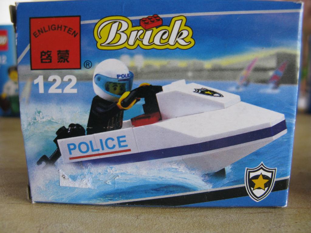 б/у активно, отдам за киндер. Игрушки продажа