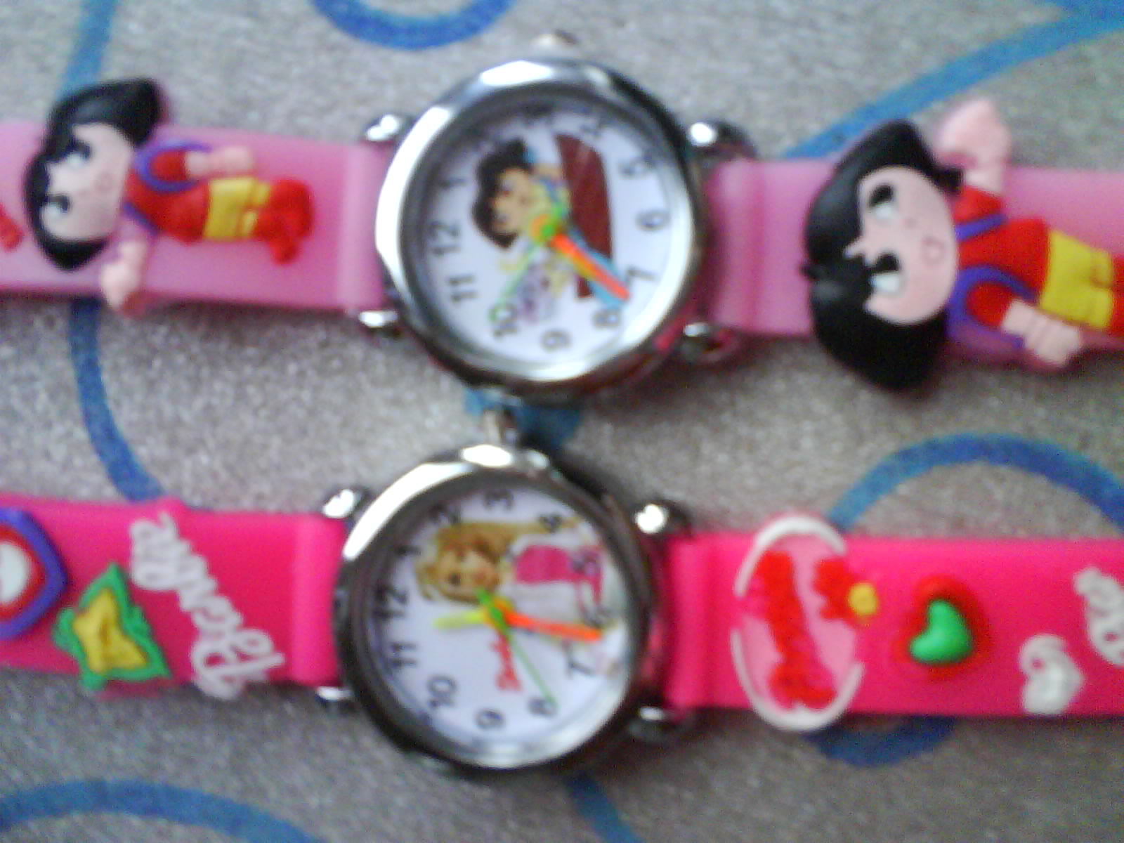 Барби и Даша 100с%. Часы для детей и подростков