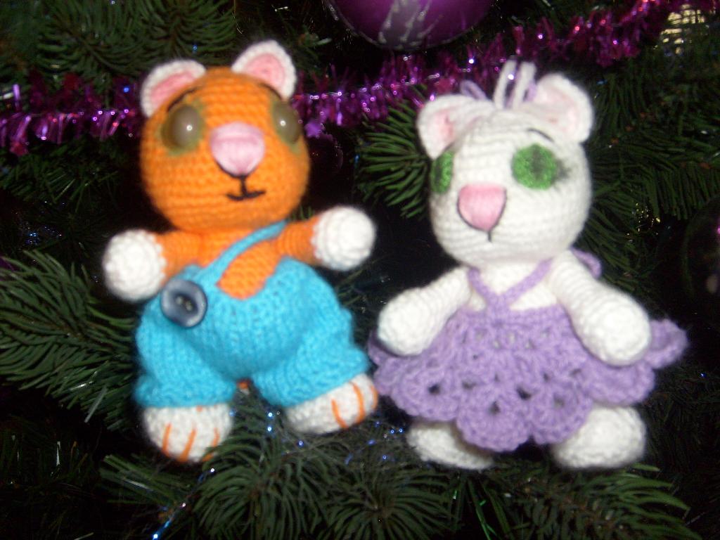 Соня и Васька. вязаные игрушки
