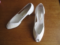 Новые, натуральная кожа, Югославия . Обувь ,сумки