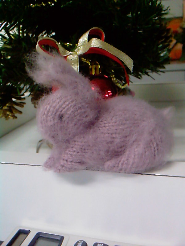 зайчик. вязаные игрушки