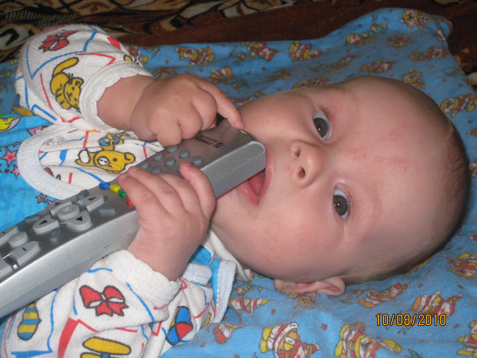 что смотреть желаете?. 