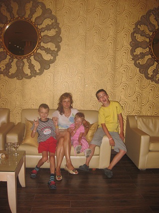 Кос, Греция 2010 - я с детишками. Коллаж из путешествий