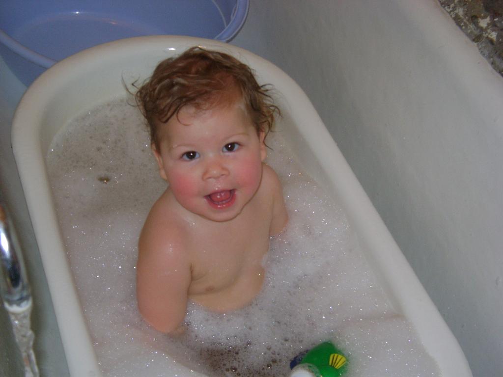 вот бы вместо пены сладкую вату,,,))). 