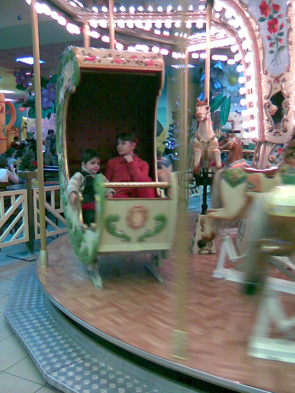 Аттракционы в Гулливере. 2010 год