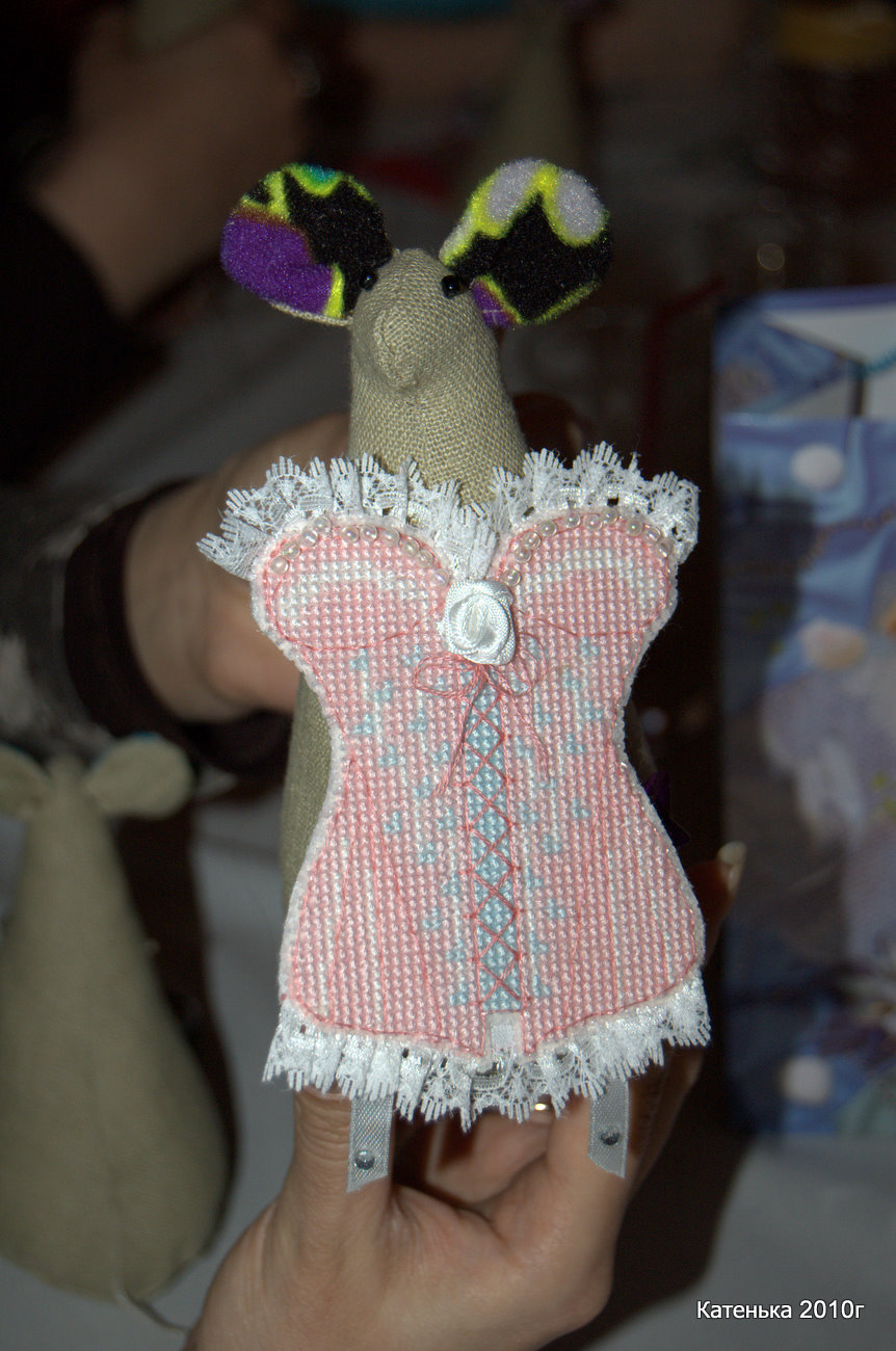 Мышке - большеват.... Встреча 19-02-10