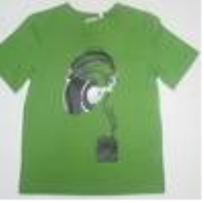 футболка зеленая. 