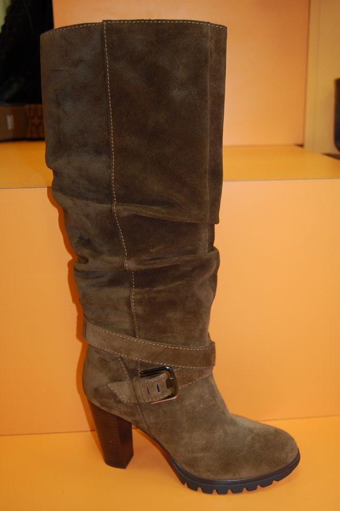 З0035. А**А -- осень зима 2011