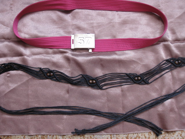 Ремни или отдам при покупке. Отдам