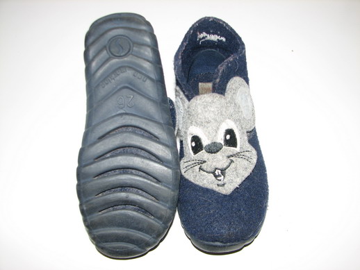 Тапочки Бартек р26,600р. Детская обувь