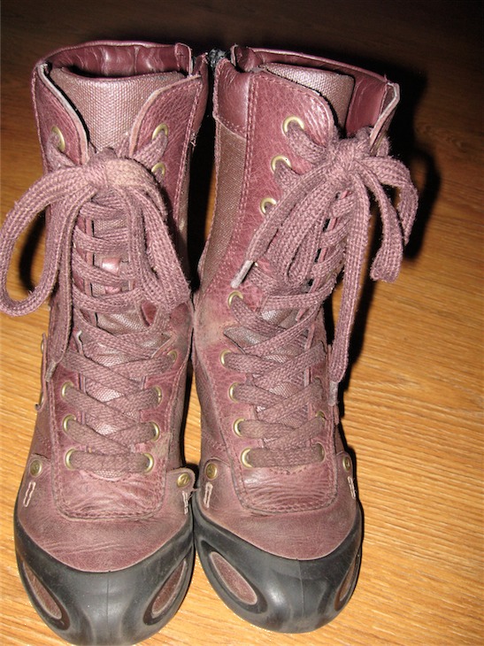 ДЕВИЧЬЕ-ОБУВЬ б/у