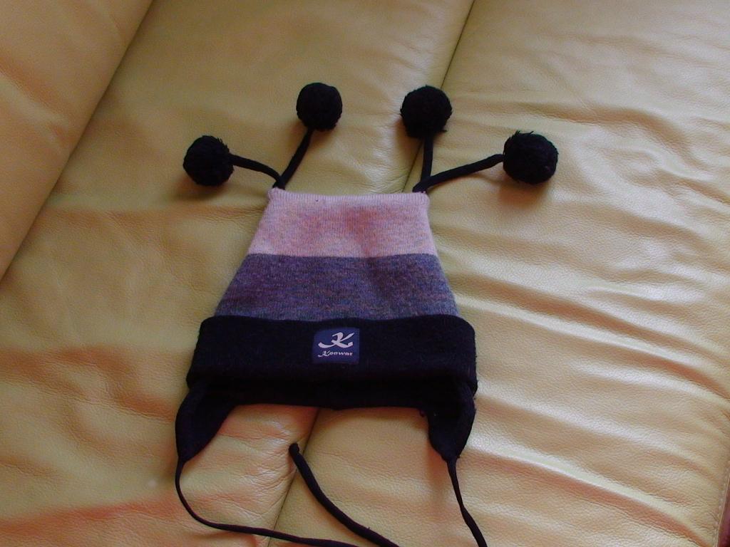 Шапка осень/весна, 2-4 года, 100 р.. Деская одежда д/м