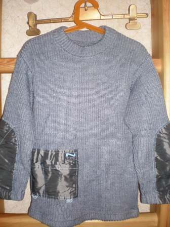 Джемпер 134 отдам. Вещи для мальчика