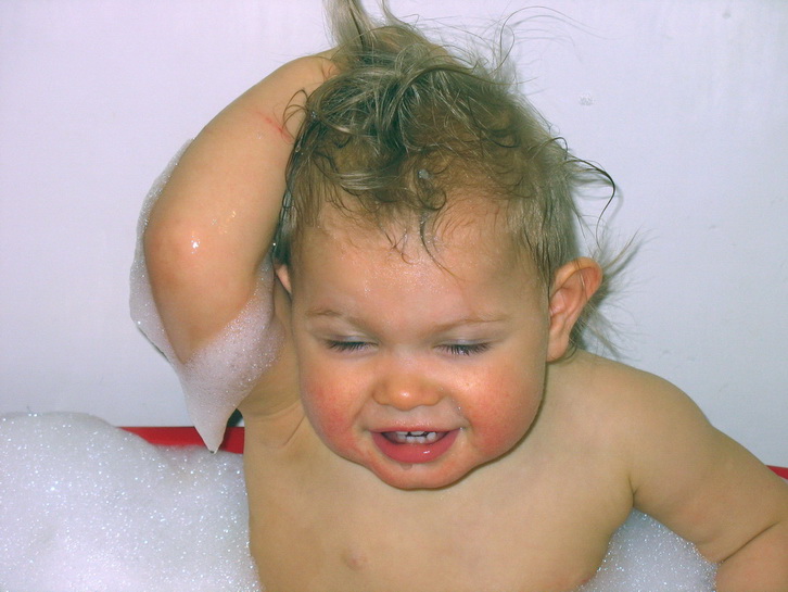 Голову не забыть вымыть. 