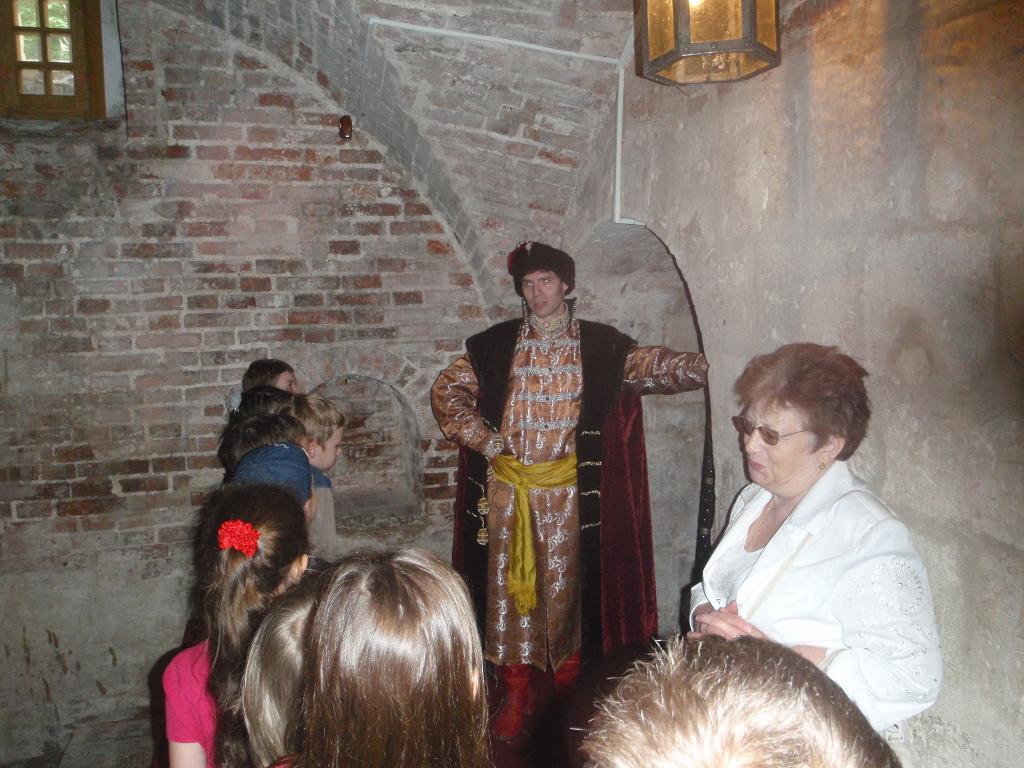 Экскурсия в палаты бояр Романовых
