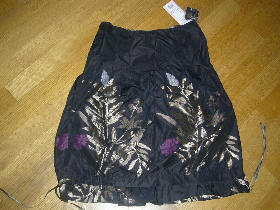 Юбка С*и*С распродажа р.42. Пристрой НОВОЕ взрослое