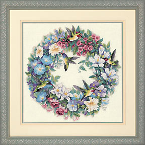 35132 Hummingbird Wreath. Dimensions Gold 1