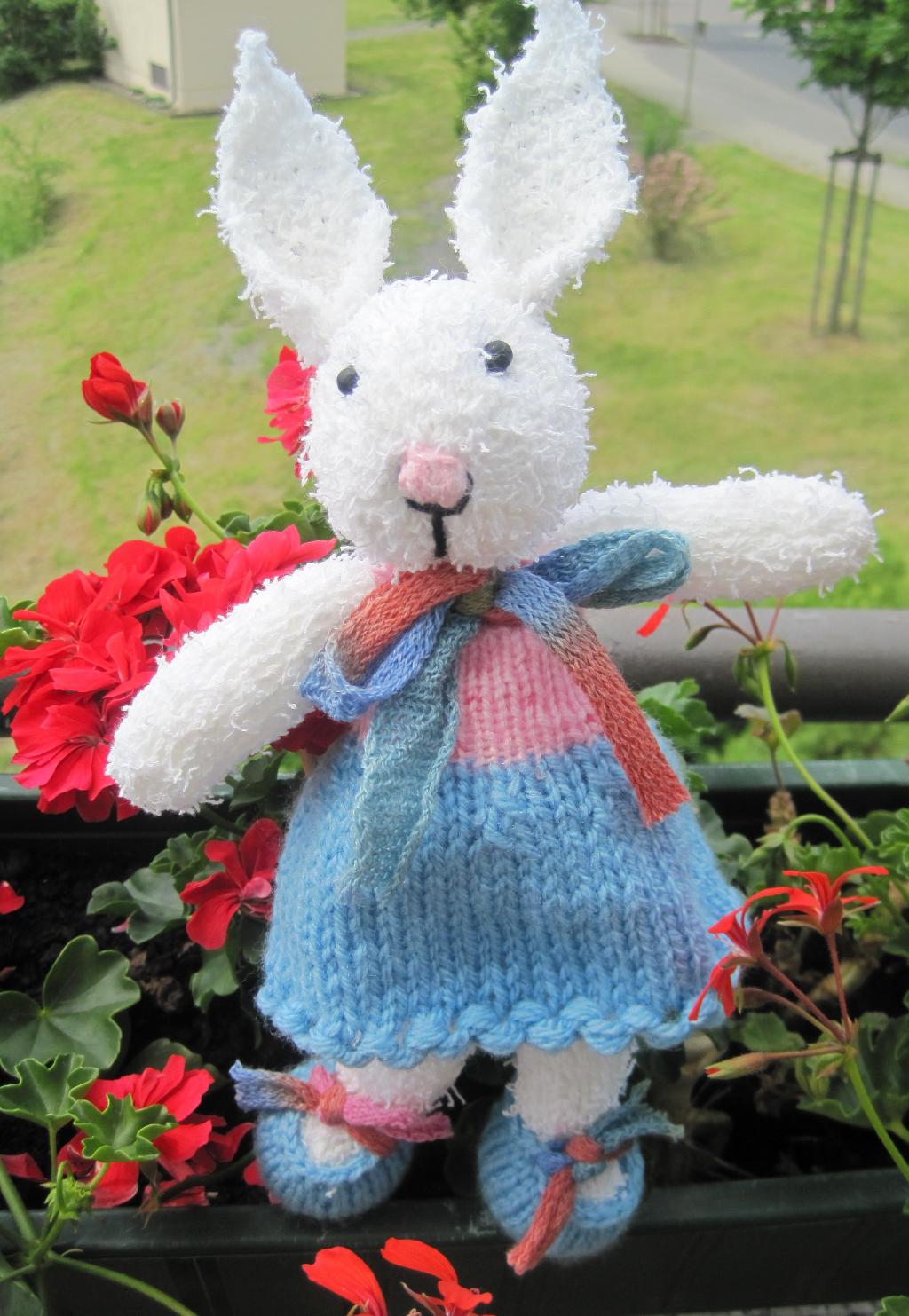 И снова зайка. Stitch&Knit 2010