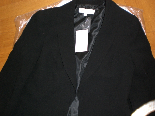 пиджак черный с кружевом 44. 