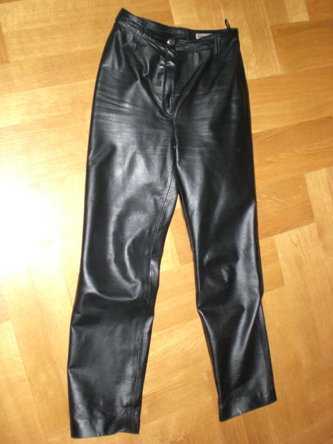 кожаные штаны. 